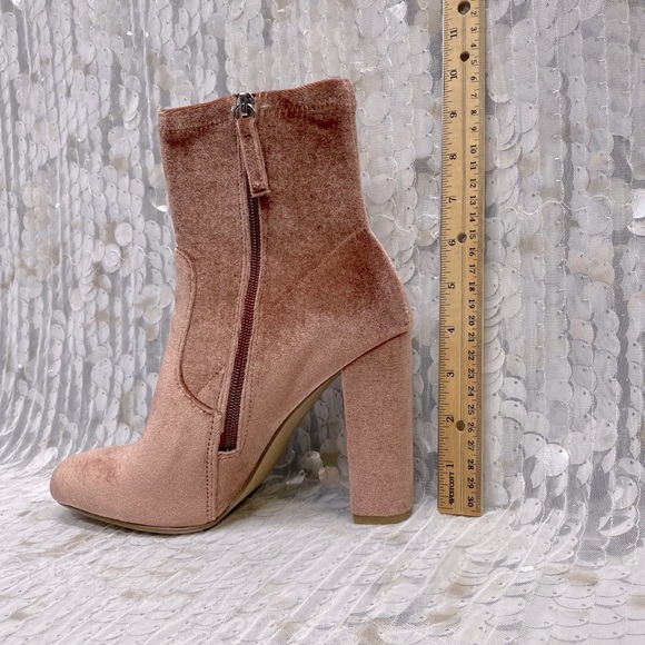 Steve Madden “Edit” - Picture 11 of 16